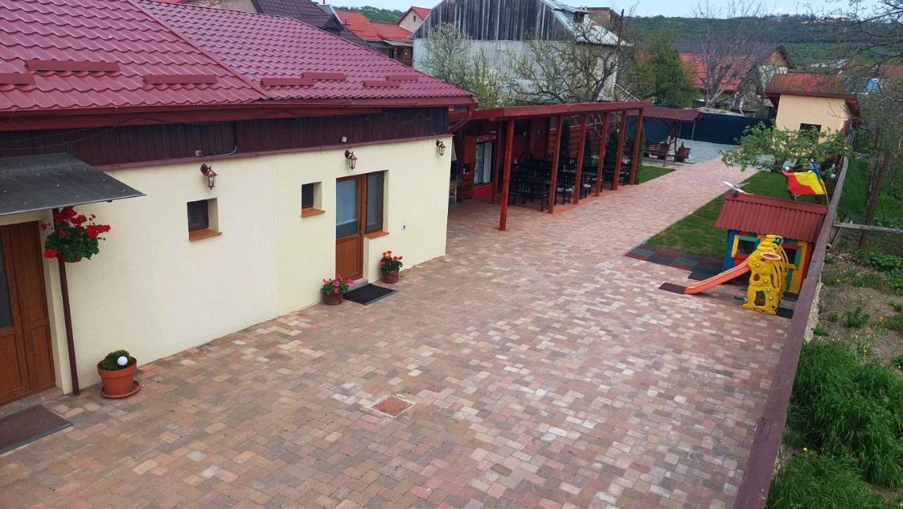 Hotel Casa Sol Turda Esterno foto