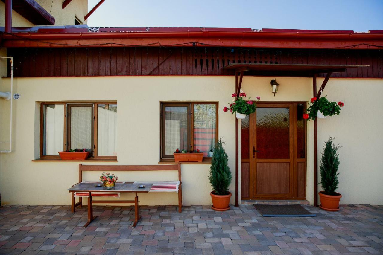 Hotel Casa Sol Turda Esterno foto